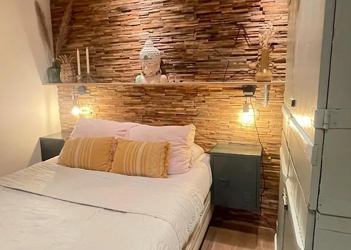 Kust 2 펜션 에크몬드안지